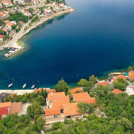 Villa Relax , With Seaview And Two Pools Near Beach Starigrad  Exteriör bild